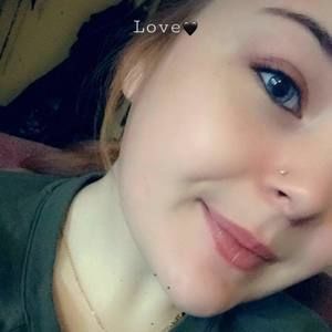 Meet your Posher, Cassie